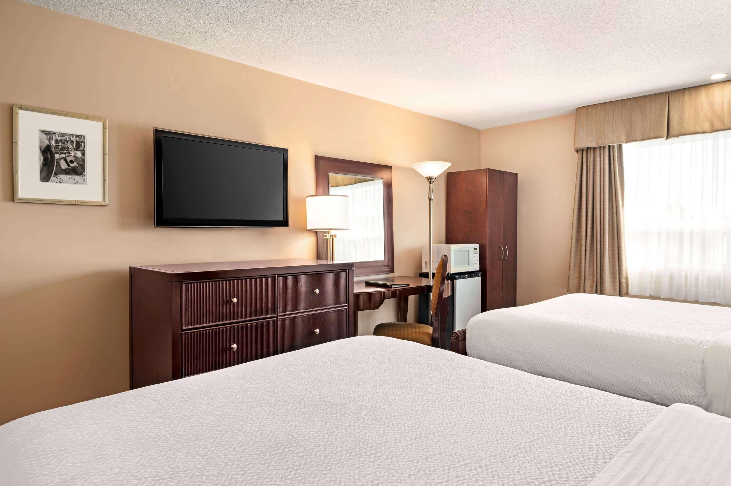 Days Inn By Wyndham Fredericton Exterior photo